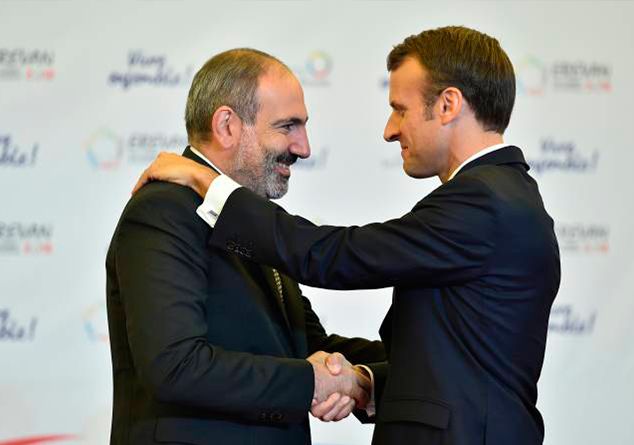 Փաշինեան Մաքրոնի յայտարարութիւնը կը նկատէ համերաշխութեան հզօր դրսեւորում