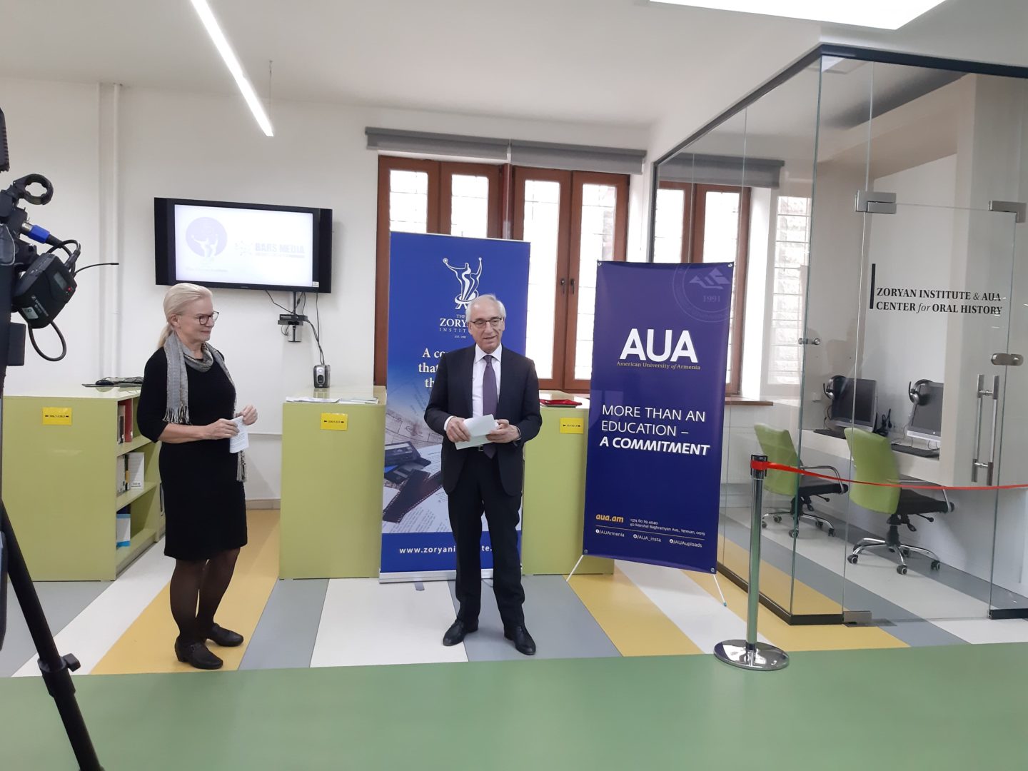 «Բանաւոր պատմութեան կեդրոն»` Հայաստանի Ամերիկեան համալսարանին մէջ