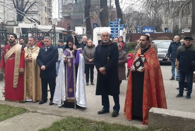 Պուխարեստի մէջ Տինքի սպանութեան 13-րդ եւ Պաքուի ջարդերուն 30-րդ տարելիցներուն առիթով՝ հոգեհանգստեան կարգ