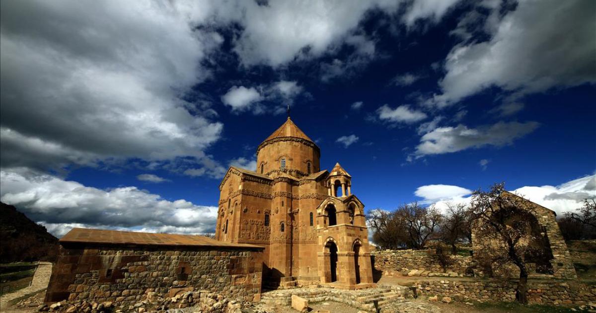 Թուրքիայում բարձրացրել են Սուրբ Սոֆիայի, Անիի ավերակների ու Վանի Աղթամար կղզու մուտքի տոմսերը