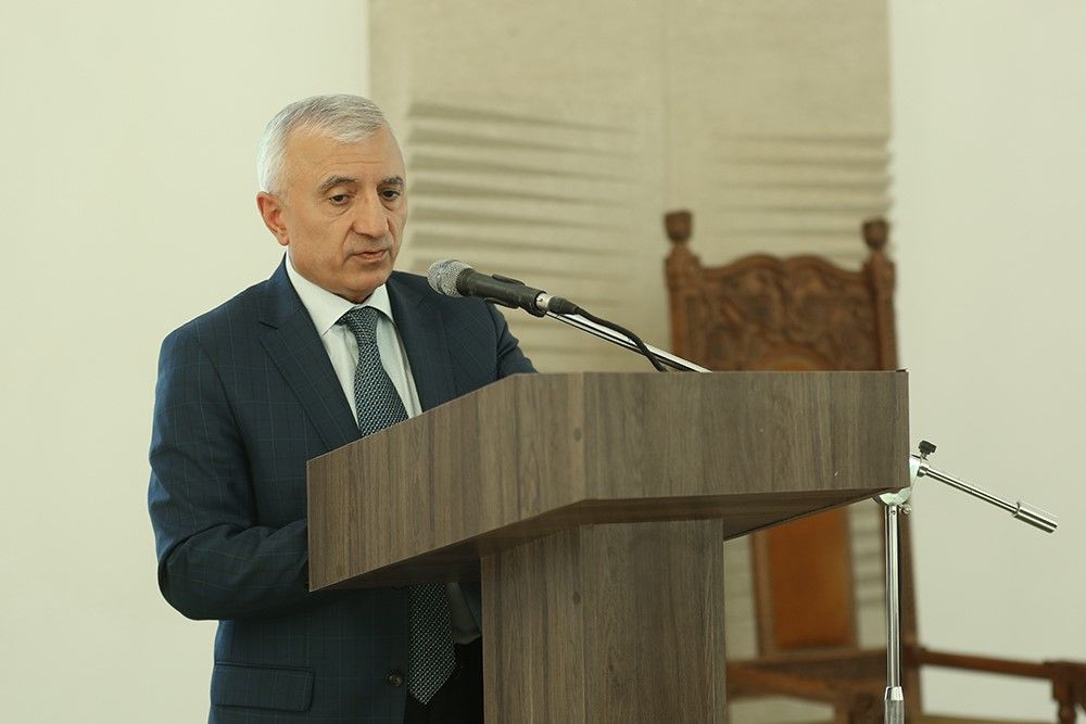 Եթե Սևրն իրավական ուժ չունի, ապա ի՞նչ փաստաթղթի հիմքով ենք ճանաչում Մեծ Մերձավոր Արևելքի պետությունների ներկայիս սահմանները. Գ. Դանիելյան