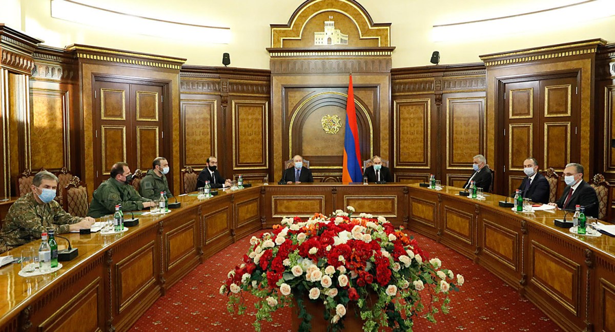 Հայաստանի Անվտանգութեան խորհուրդի նիստը քննարկեց ազրպէյճանաթրքական յարձակումը դիմագրաւելու քայլերը