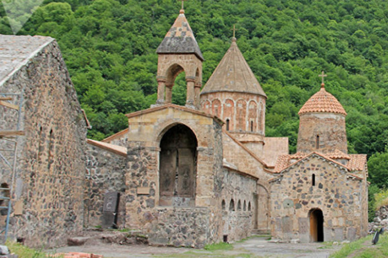 Զինադադա՞ր, թէ՞ անձնատուութիւն. Արցախեան համաձայնագիրը պէտք է փոփոխութեան ենթարկուի