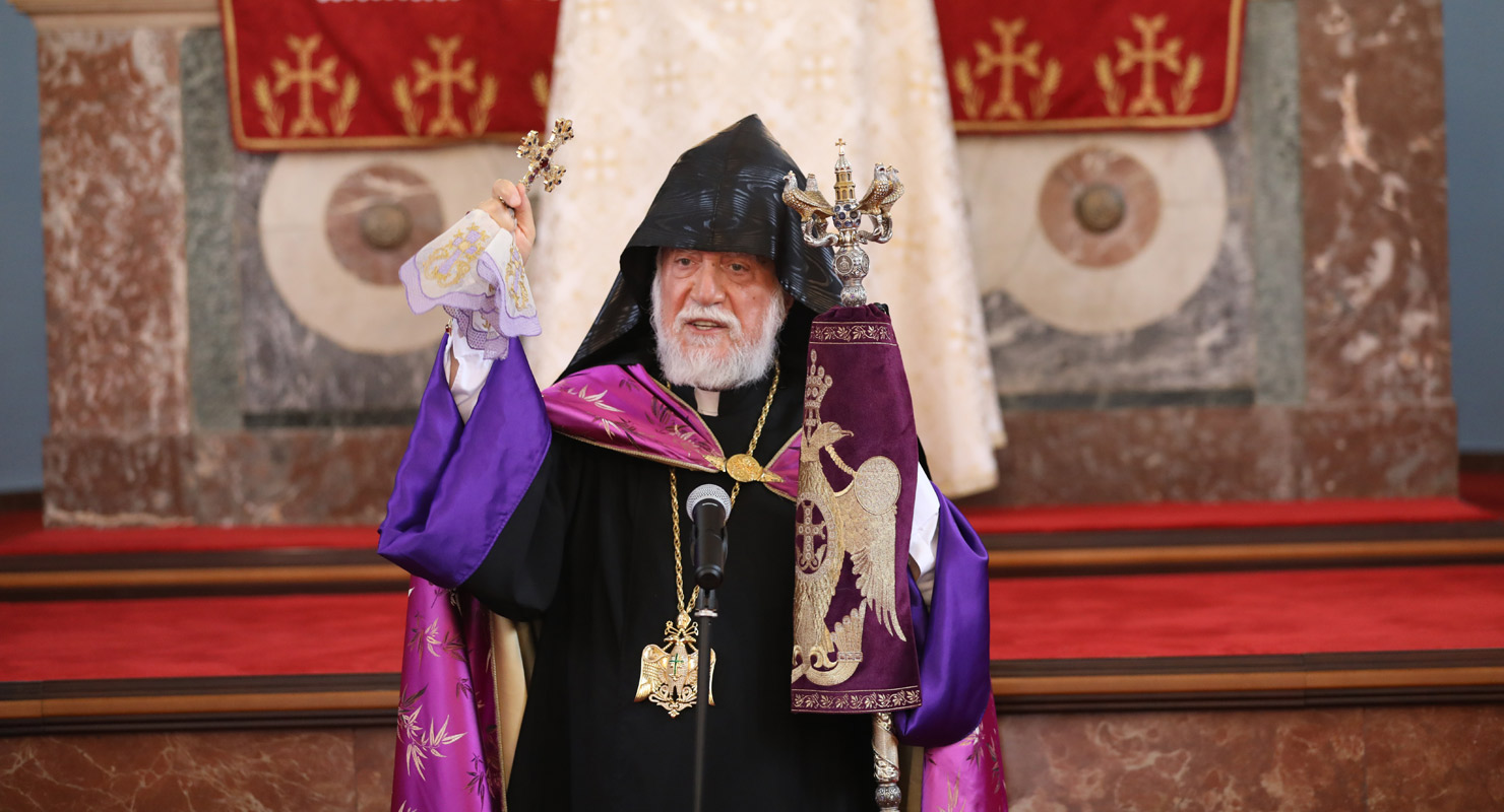 ՆՍՕՏՏ Արամ Ա. կաթողիկոսի Ս. Ծննդեան հայրապետական պատգամը. Դառնանք մեր Փրկիչին