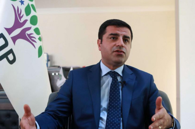 «Թուրքիան վերածվել է մի երկրի, որտեղ ընտրված քաղաքական գործիչները ճաղերի ետևում են հայտնվում, իսկ կոռումպացված չինովնիկների դեմ գործնական քայլեր չեն ձեռնարկվում». Դեմիրթաշ