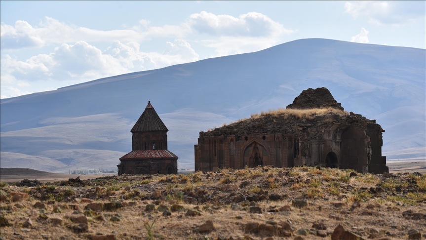 Թուրքերը շարունակում են պեղումներ իրականացնել Անիում․ հիմնական նպատակը Մանուչեի մզկիթը և իսլամական բնույթի այլ կառույցներ վերանորոգելն է