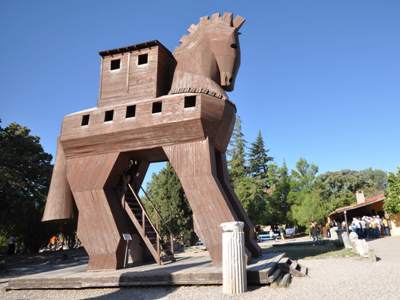 Թուրք հնագետները պնդում են, որ գտել են տրոյական ձիու մասերը