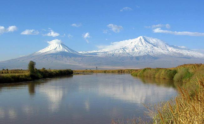 Պատ­մա­կան ­Հա­յաս­տա­նի ա­ւանդ­նե­րու հետ­քե­րով (Զ. մաս — վերջ)