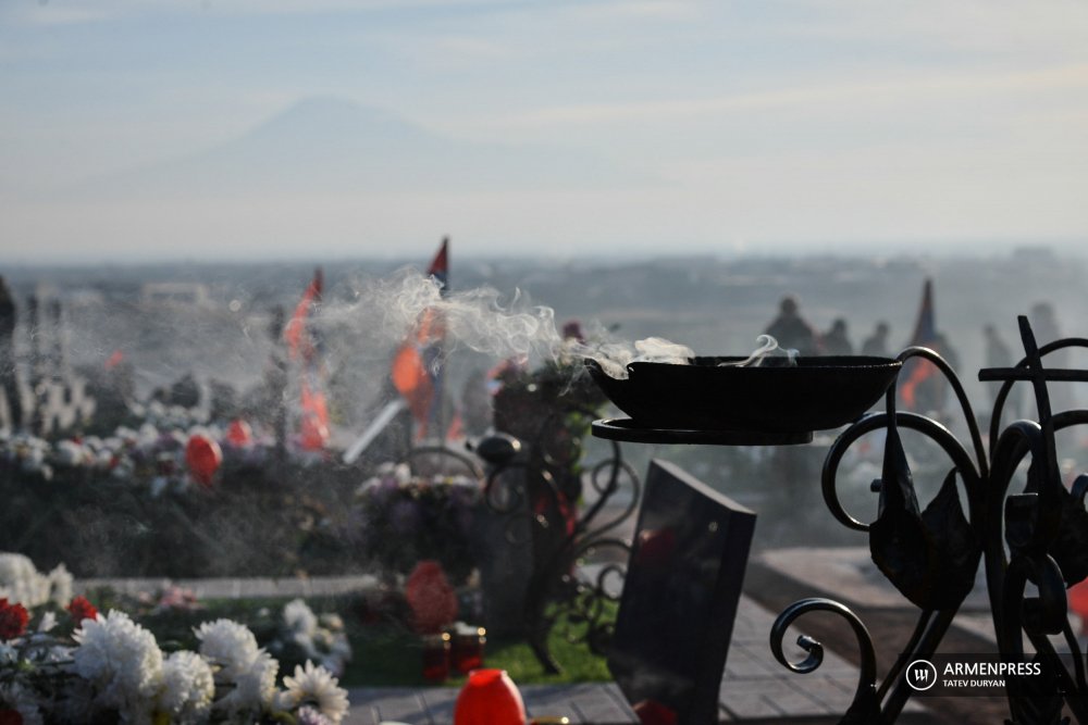 Մարդը, որ Արարատը չունի իր հոգիին խորը