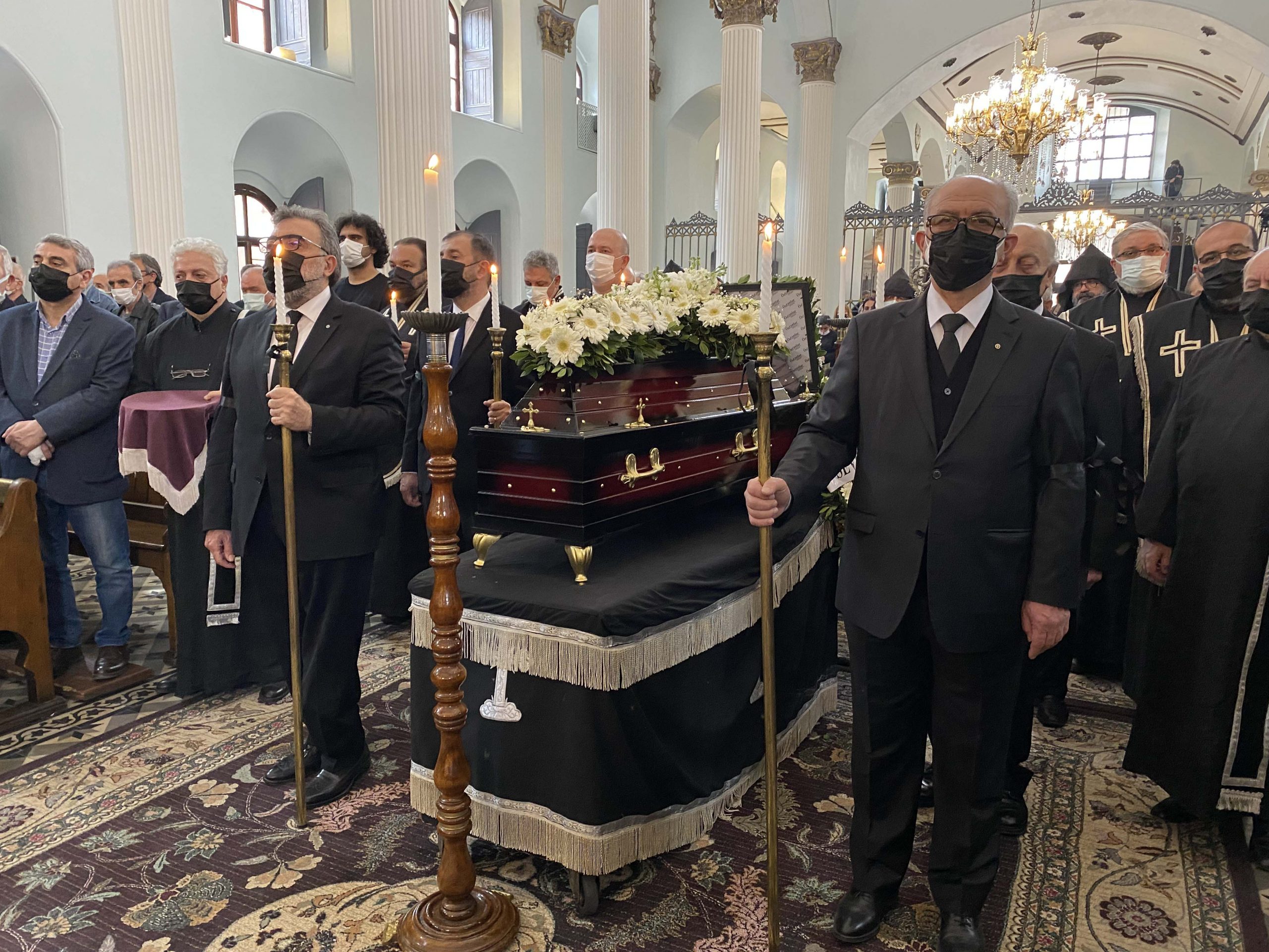 Ստամբուլում կատարվել է Մկրտիչ Մարկոսյանի թաղման արարողությունը․ նրա աճյունն ամփոփվել է Շիշլիի գերեզմանատանը