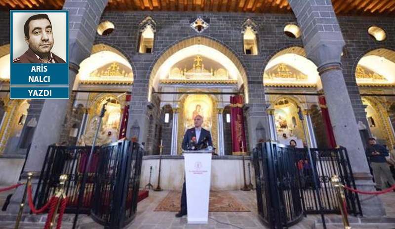 Քանդողն էլ ենք մենք, կառուցողն էլ