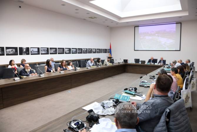 Մեկնարկեց Զմյուռնիայի հայերի և հույների կոտորածի 100-ամյակին նվիրված միջազգային գիտաժողովը