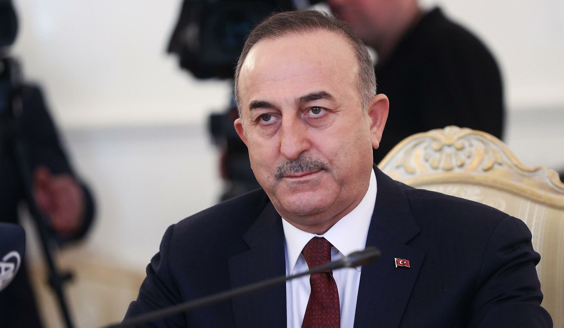 Չաւուշօղլուն քննադատած է Արեւմուտքի դիտորդական առաքելութիւնները հայ-ազրպէյճանական հանդիպման վայրին վրայ