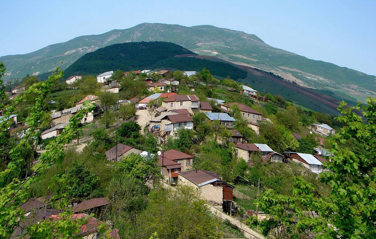 Արցախ` հայկական ինքնութեան պաշտպանութեան միջնաբերդ. Զօրավար Երմոլով` Կովկասի կառավարչապետ եւ զօրավար Մադաթով` Ղարաբաղի, Շաքիի եւ Շիրվանի զինուորական կառավարիչ