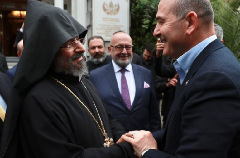 Թուրքիայի ներքին գործերի նախարարն այցելել է Պոլսի Հայոց պատրիարքին