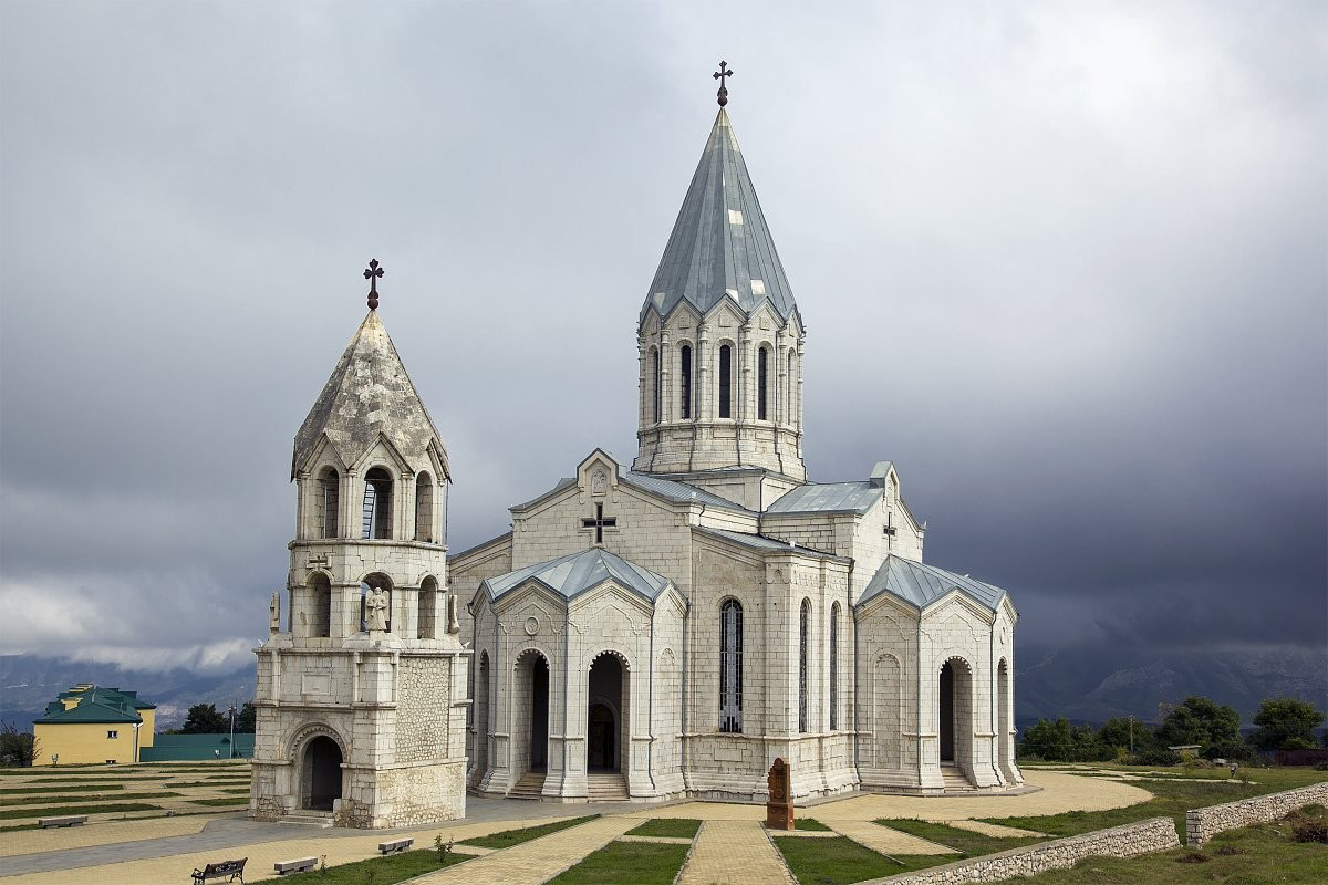 Արցախ` հայկական ինքնութեան պաշտպանութեան միջնաբերդ. Շուշիի Ղազանչեցոց Սուրբ Ամենափրկիչ ու Ագուլեցոց ու Մեղրեցոց Սուրբ Աստուածածին եկեղեցիները