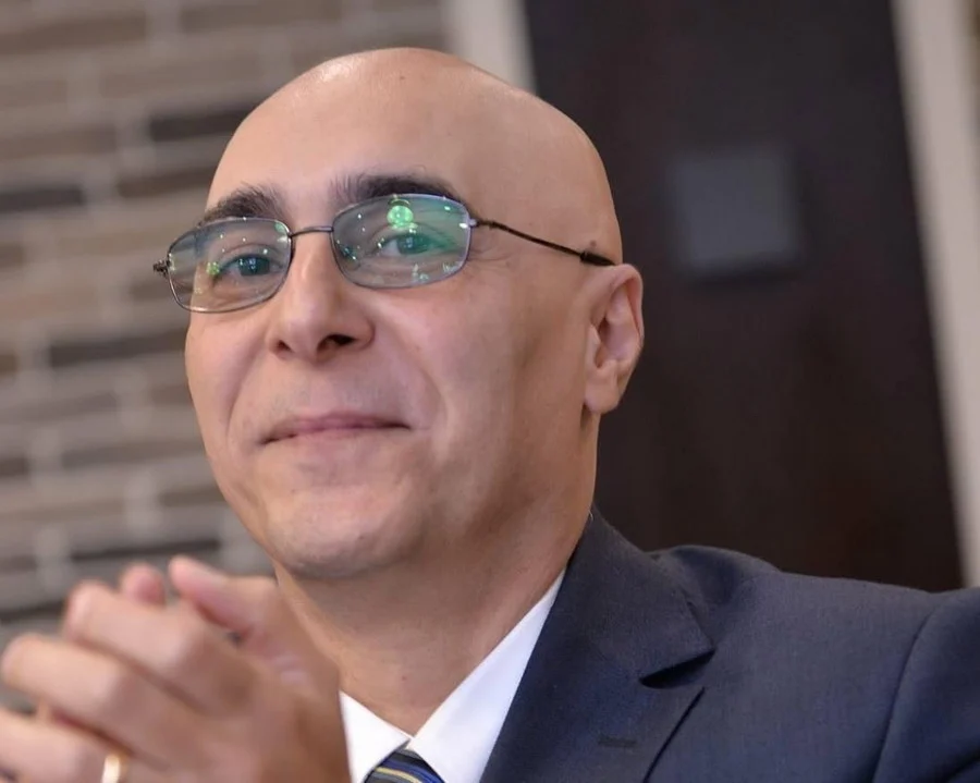 «Մի բան է հայկական գործոնը՝ Արցախով, մեկ այլ բան՝ առանց Արցախի». իրանագետ