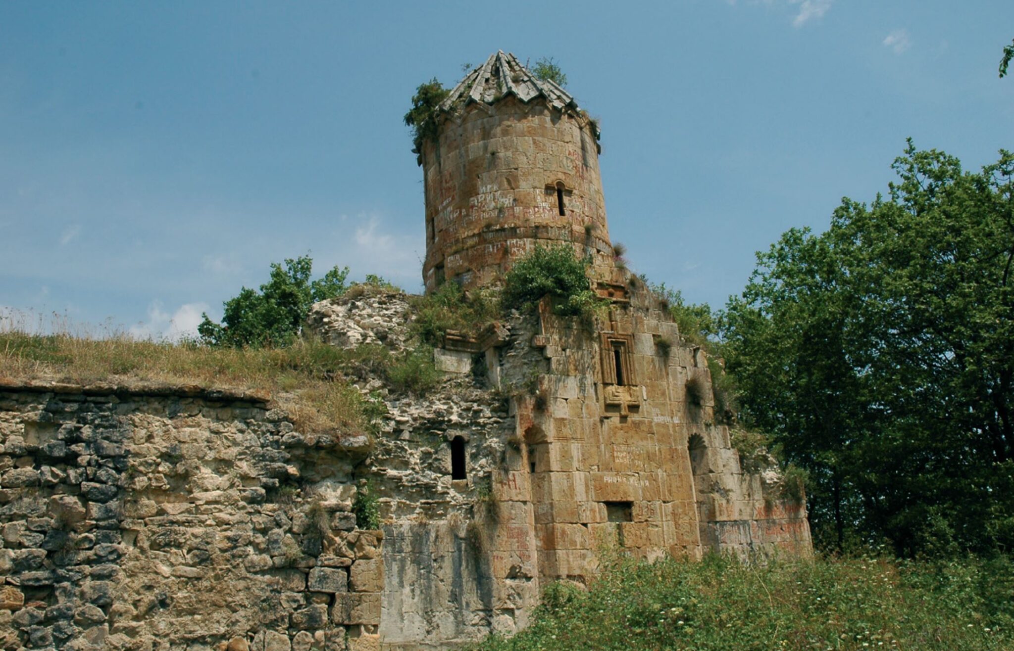 Լոյս տեսած է Արմինէ Հ. Տիգրանեանի՝ «The Armenian cultural heritage of Artsakh. Mechanisms for Protection in the International System for Preservation of Heritage» անգլերէն աշխատութիւնը