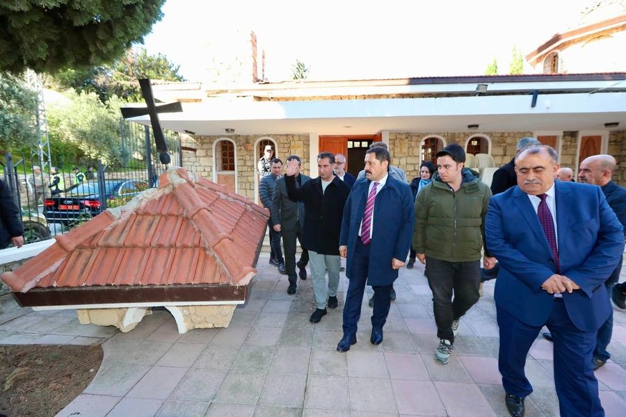 Հաթայի նահանգապետն այցելել է հայկական Վաքըֆլը գյուղ