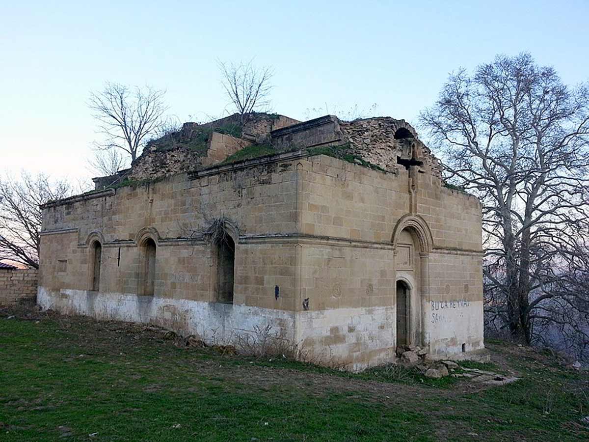 Արցախ` հայկական ինքնութեան պաշտպանութեան միջնաբերդ. Շամախիի շրջակայ բնակավայրեր եւ հոգեւոր կեդրոն Սաղիանի Սուրբ Ստեփանոս Նախավկայ վանք