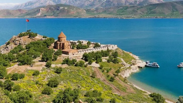 «Արևմ­տյան Հա­յաս­տան» ձև­ա­կեր­պումն էլ է ար­դեն ար­գել­վա՞ծ. «Փաստ»