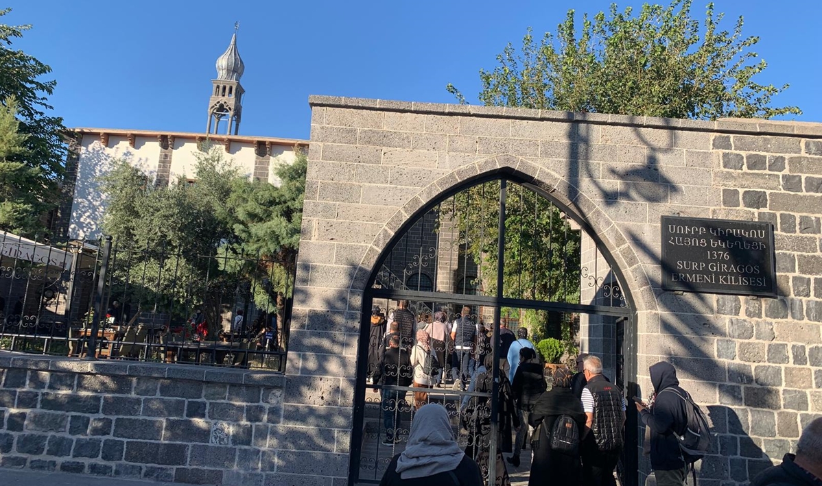 Դիարբեքիրի 4 եկեղեցիներն առանց հոգևոր սպասավորի են մնացել