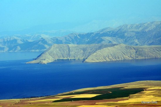 Ի՞նչ կարելի է գնել Վանից որպես նվեր