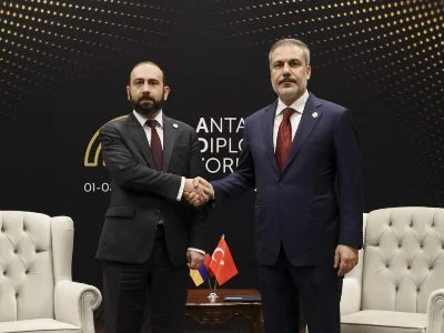 Միրզոյանը բացահայտել է Թուրքիայի ԱԳ նախարարի հետ ամանորյա հեռախոսազրույցի մանրամասները