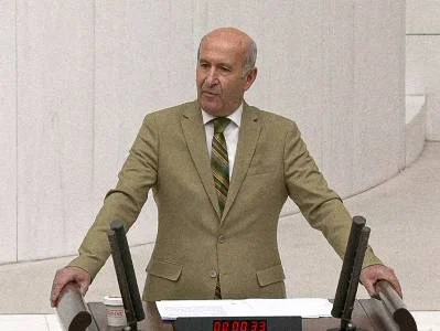 Թուրքիայի Մեջլիսում ասորի պատգամավորը ապրիլի 24-ին հարցրել է, թե ուր կորան երկրի 3 միլիոն քրիստոնյաները
