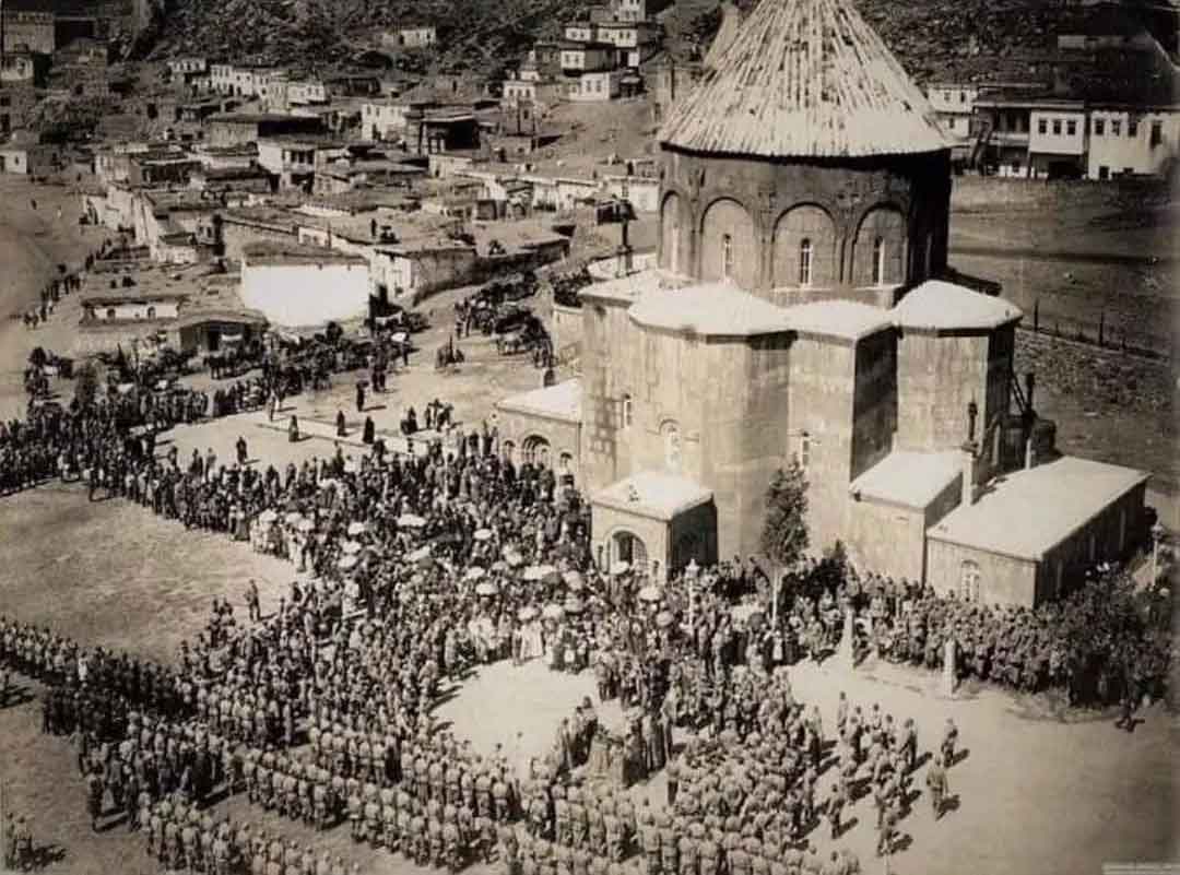 Հայկական բանակին յարձակողականը եւ նահանջը Կարմիր բանակին կորուստները Խոտանանի մէջ. Արցախի հարցով զեկուցում Հայաստանի խորհրդարանին մէջ