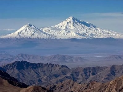 Թուրքիայում մեծ ոգեւորություն է  առաջացրել հայկական անձնագրերում  ելքի/մուտքի կնիքներից Արարատ լեռը հանելու որոշումը