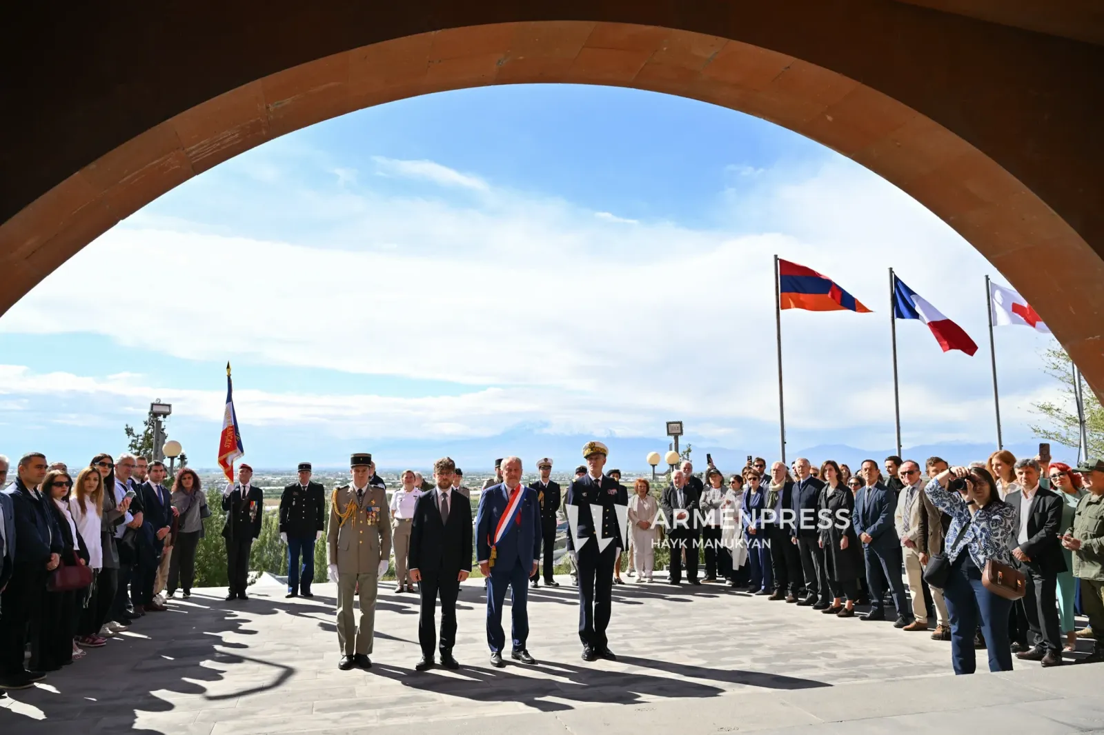Ֆրանսիայի ներկայացուցիչների մասնակցությամբ նշվեց Մուսա լեռան հերոսամարտի 110-ամյակը