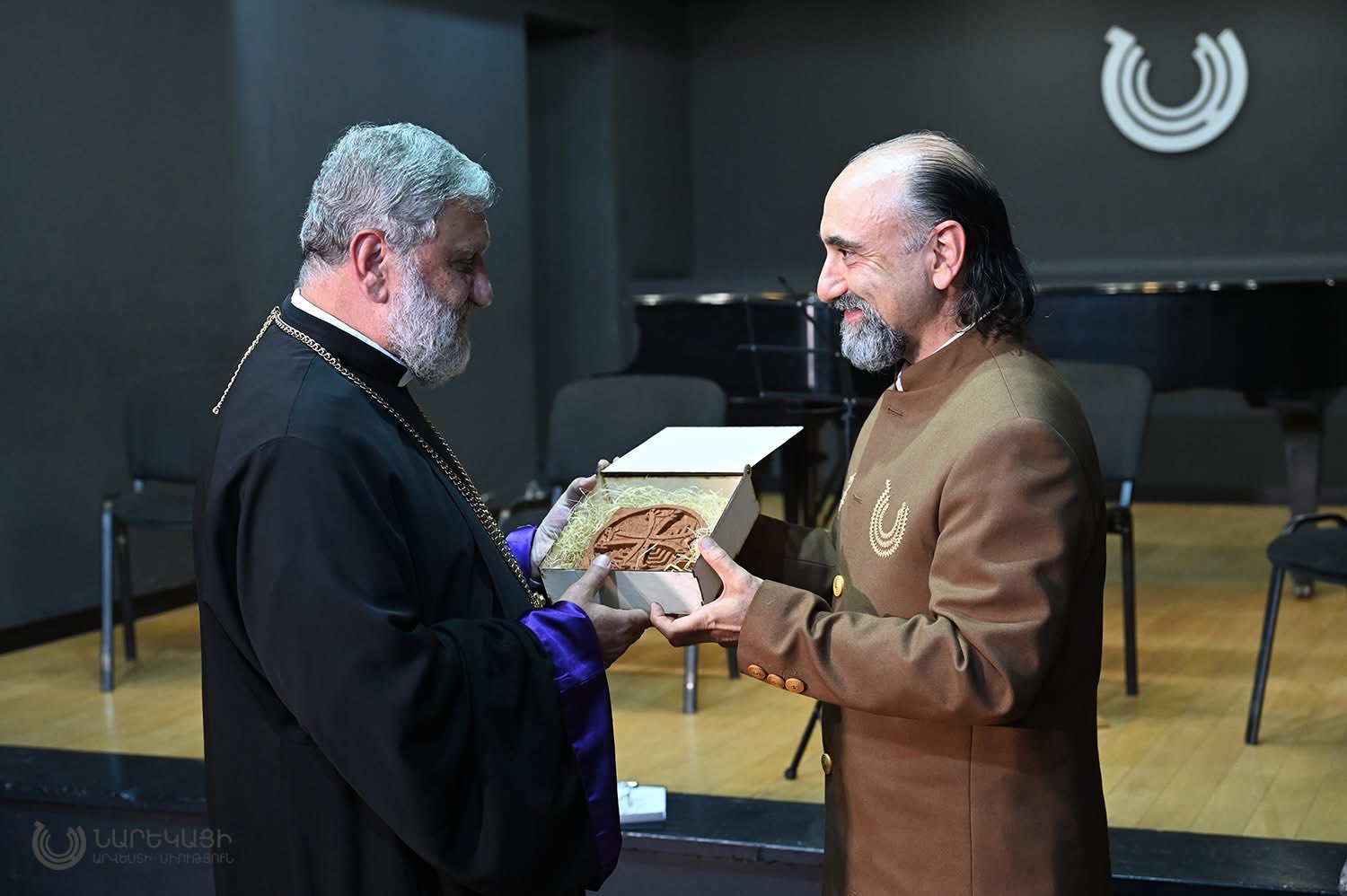 «Գրիգորի Նարեկայ Վանից Վանականի Մատեան Ողբերգութեան գրիչ՝ Սայեադ Նովայ» գիրքի նմանահանութեան շնորհանդէս Երեւանի մէջ