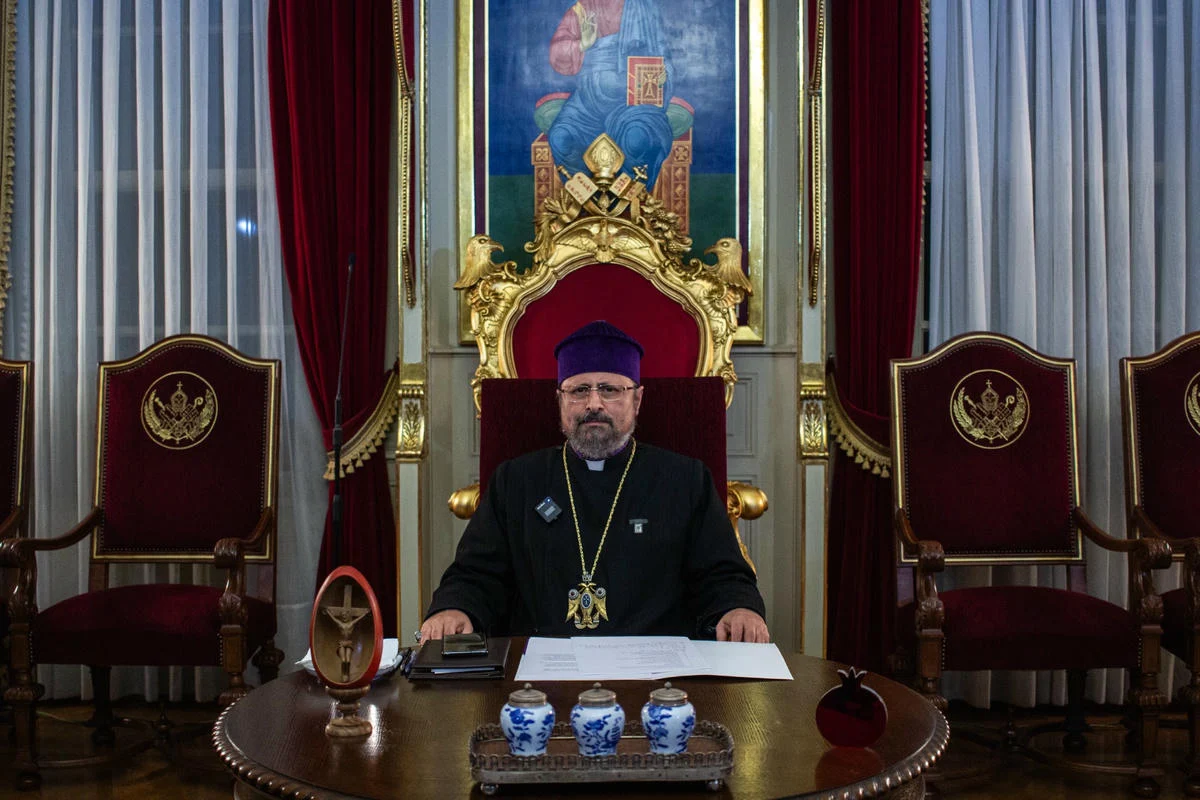 Ամեն. Սրբազան Պատրիարք Հօր Նոր Տարւոյ պատգամը