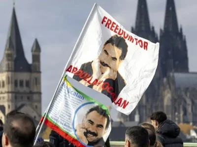 Թուրքական կուսակցության ներկայացուցիչները մեկնել են հանդիպելու քրդերի ազգային առաջնորդ Օջալանի հետ