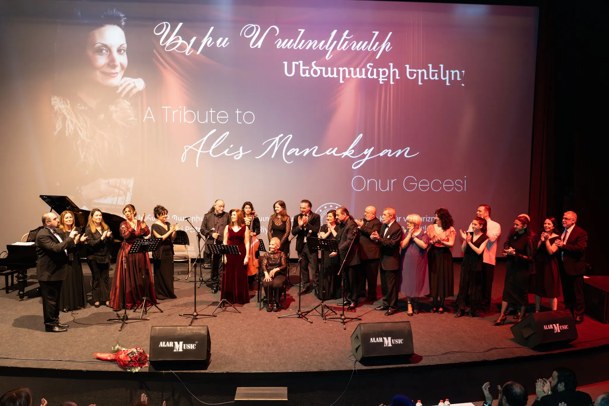 Մեծարանքի երեկոյ արուեստագիտուհի Ալիս Մանուկեանին