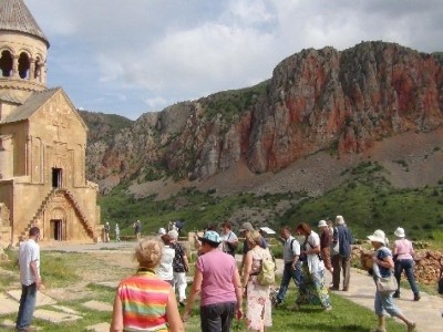 Ադրբեջանի 7, իսկ Թուրքիայի 13,441 քաղաքացի որպես զբոսաշրջիկ այցելել է Հայաստան. «Փաստինֆո»