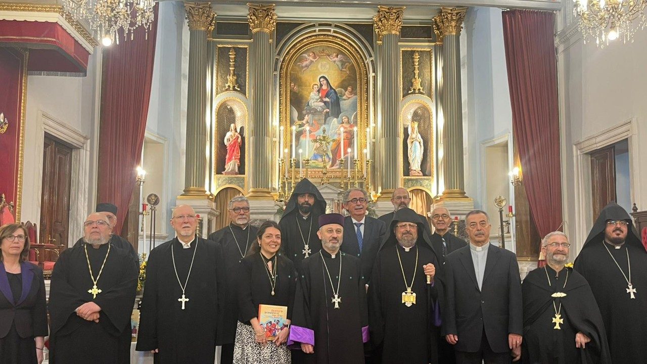 Թուրքիա. «Մանուկներու Աստուածաշունչը – Միասին կարդանք եւ պատմենք» գիրքին ներկայացումը