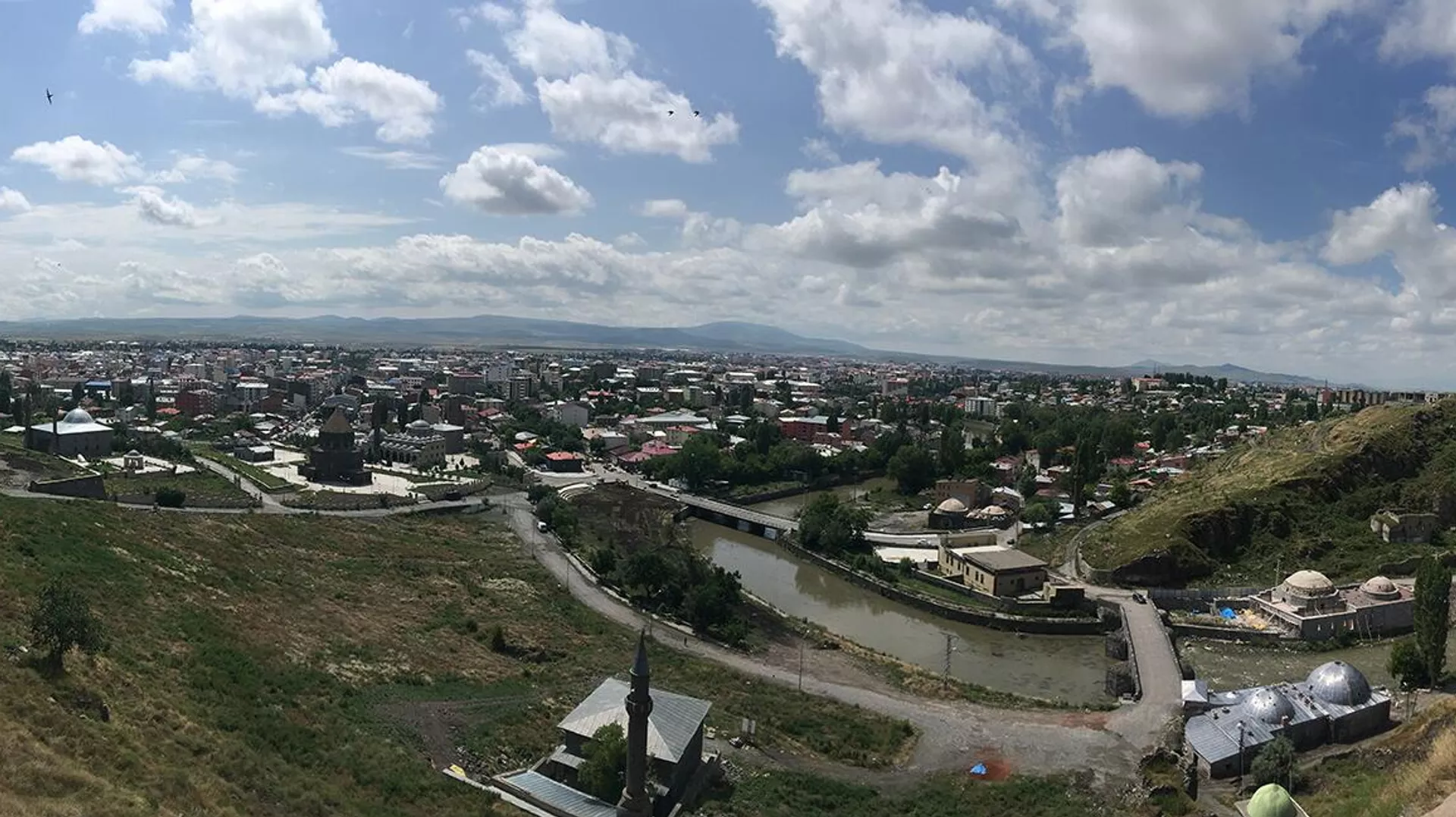 Քիչ արդյունավետ երթուղի. ի՞նչ է թաքնված Երևանի` Ախալքալաք-Կարս երկաթգծին միանալու հետևում