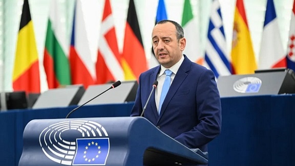 «Հայաստանի մէջ չեն հասկնար, որ Ատրպէյճան եւ Թուրքիա կը ձգտին զայն ջնջել երկրի երեսէն». ԵԽ պատգամաւոր