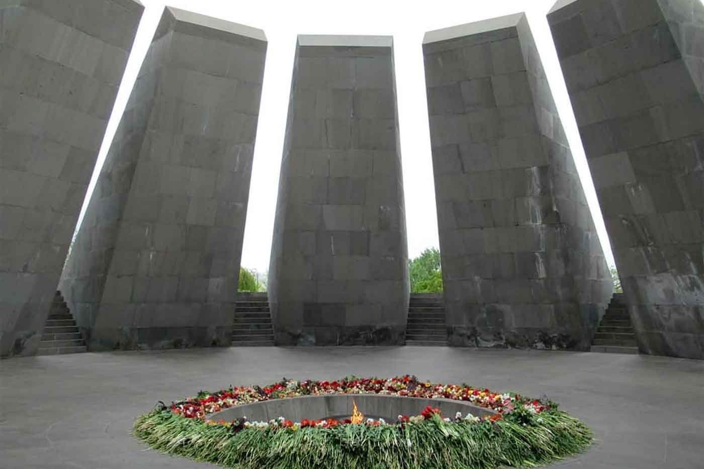Ակնարկ. Ցեղասպանութիւն, ռազմավարական եռանկիւններ եւ ուժանիւթային պաշարներ