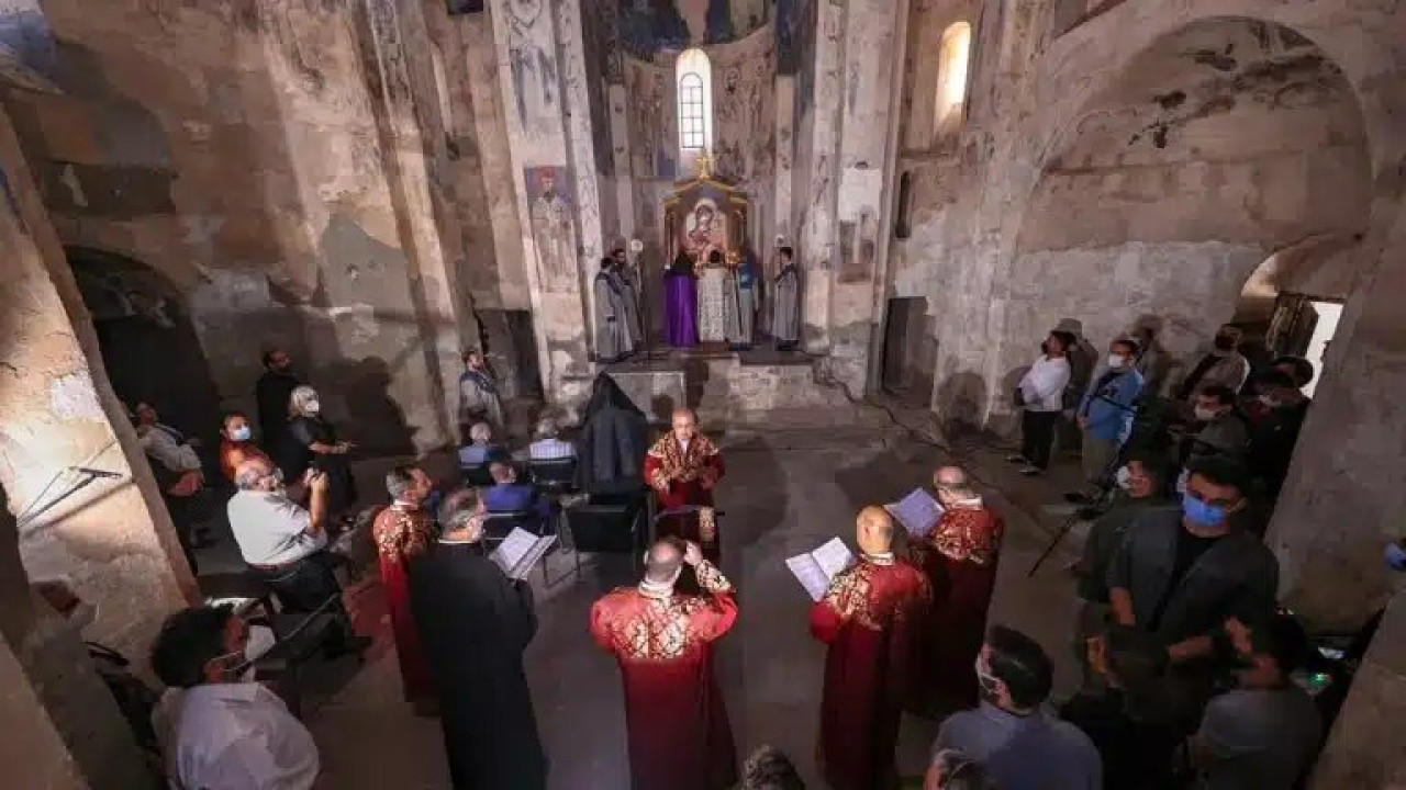 Վանի Աղթամար կղզու Սուրբ Խաչ եկեղեցում պատարագ կմատուցվի