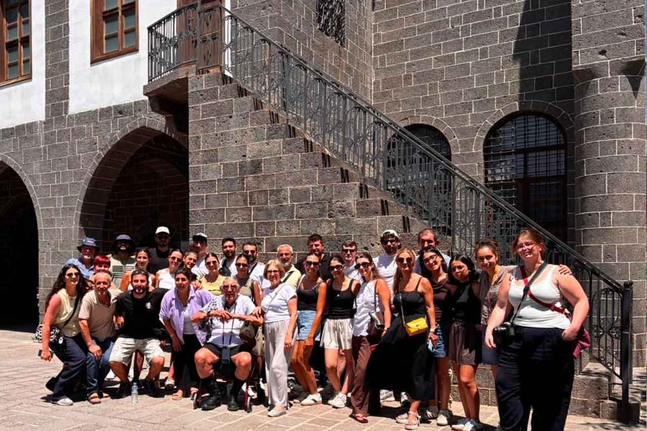 Տպաւորութիւններ եւ ապրումներ