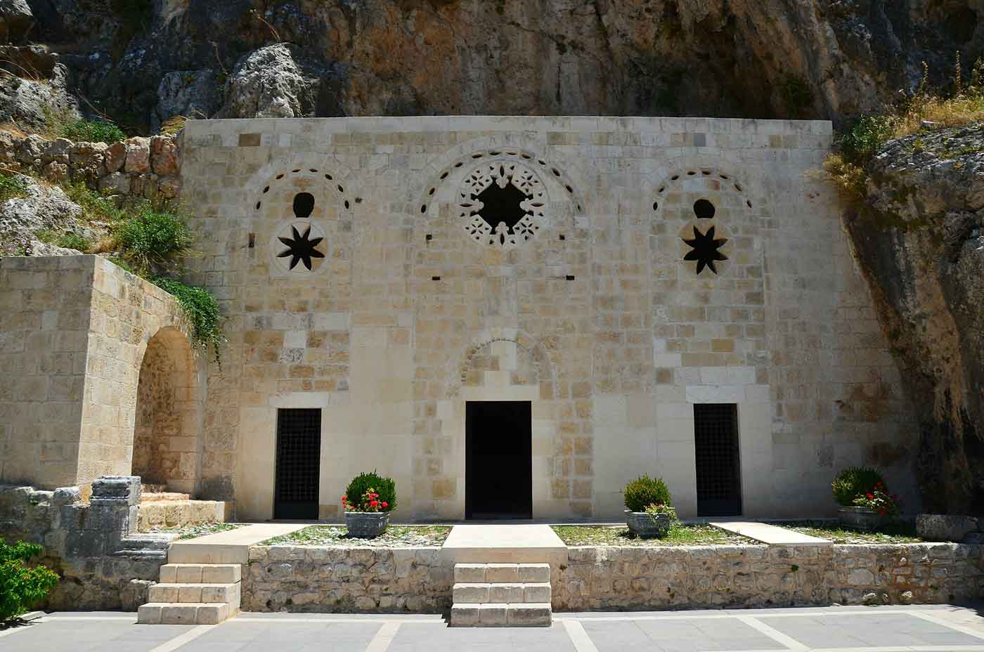 Թուրք-ֆրանսական բանակցութիւններ եւ սանճագը Թուրքիոյ կցելու առաջին քայլեր